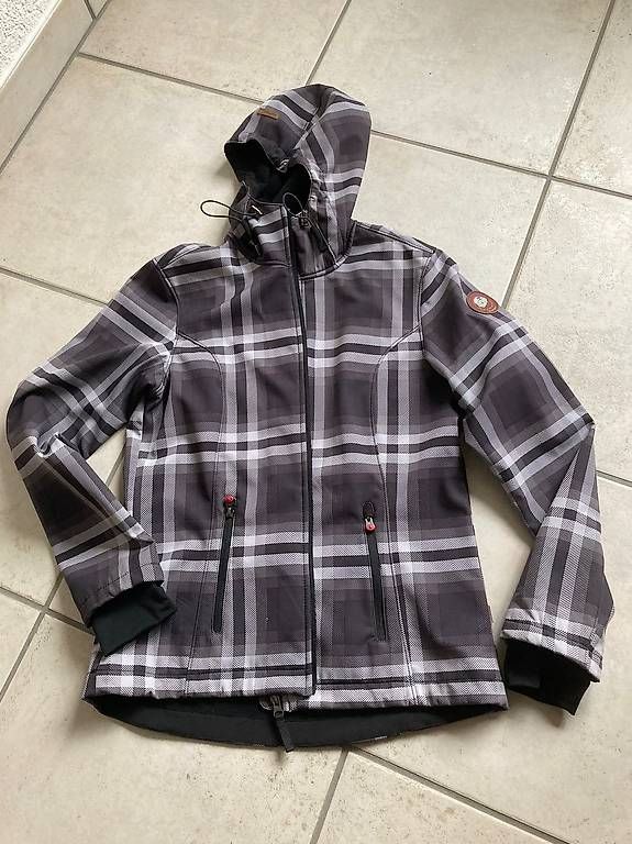 Giacche: Wanderjacke von Icepeak Grösse 40 – Usato da Erlinsbach SO venduto da mattattack77