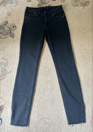 Dunkle SET Damen Jeans, Gr. 36, sehr guter Zustand