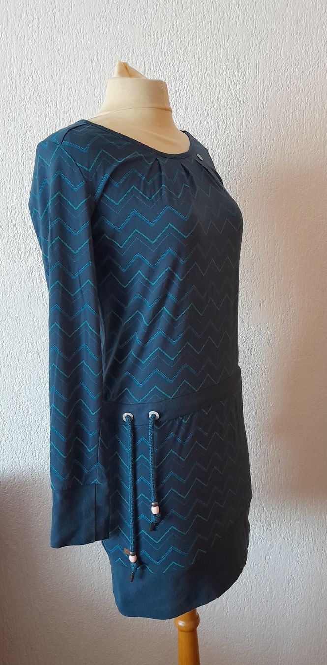 Ragwear Vestiti: Kleid von Ragwear – Usato da Innerthal venduto da System_of_a_down 1