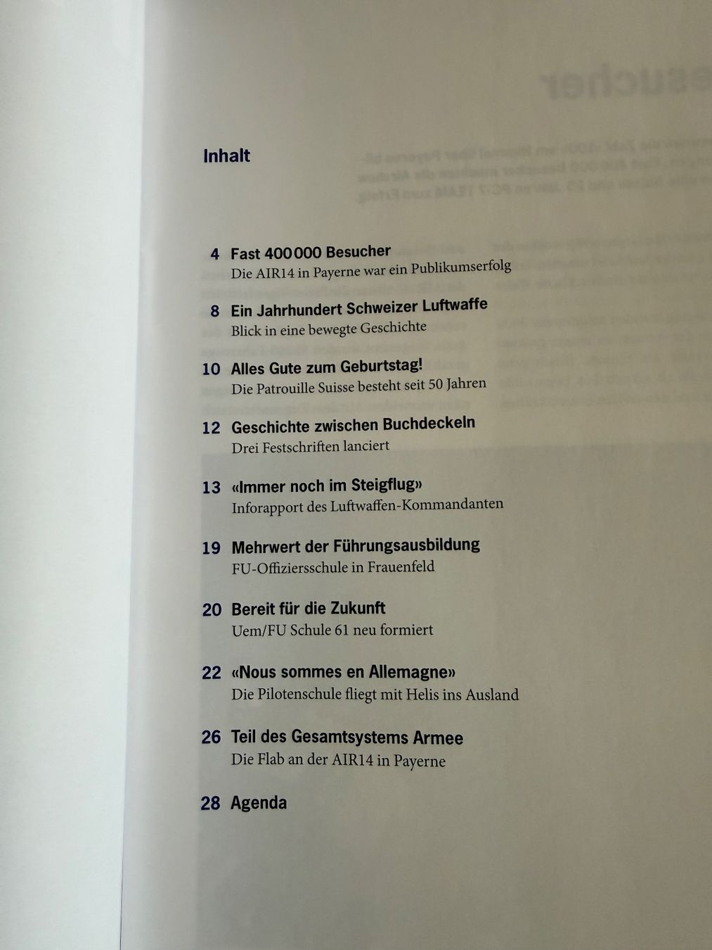 Revues & Magazines: 3 Publikationen Schweizer Luftwaffe von 2014 – D'occasion à Brütten par Hst1 5