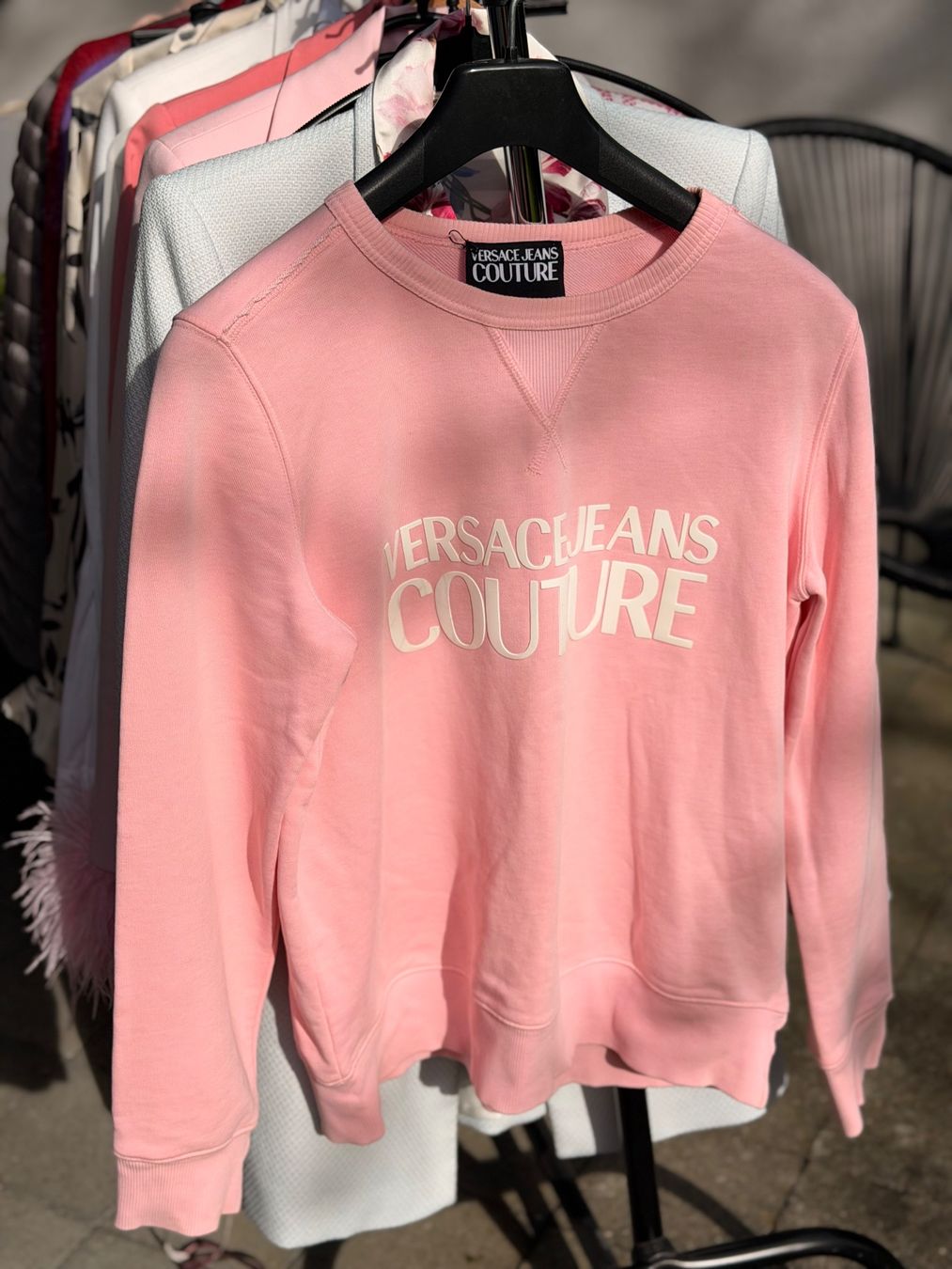 Versace Maglioni & Felpe: Versace Jeans Couture Pullover, Rosa, Grösse M, Top Zustand – Usato da Winterthur venduto da yan_jnw8
