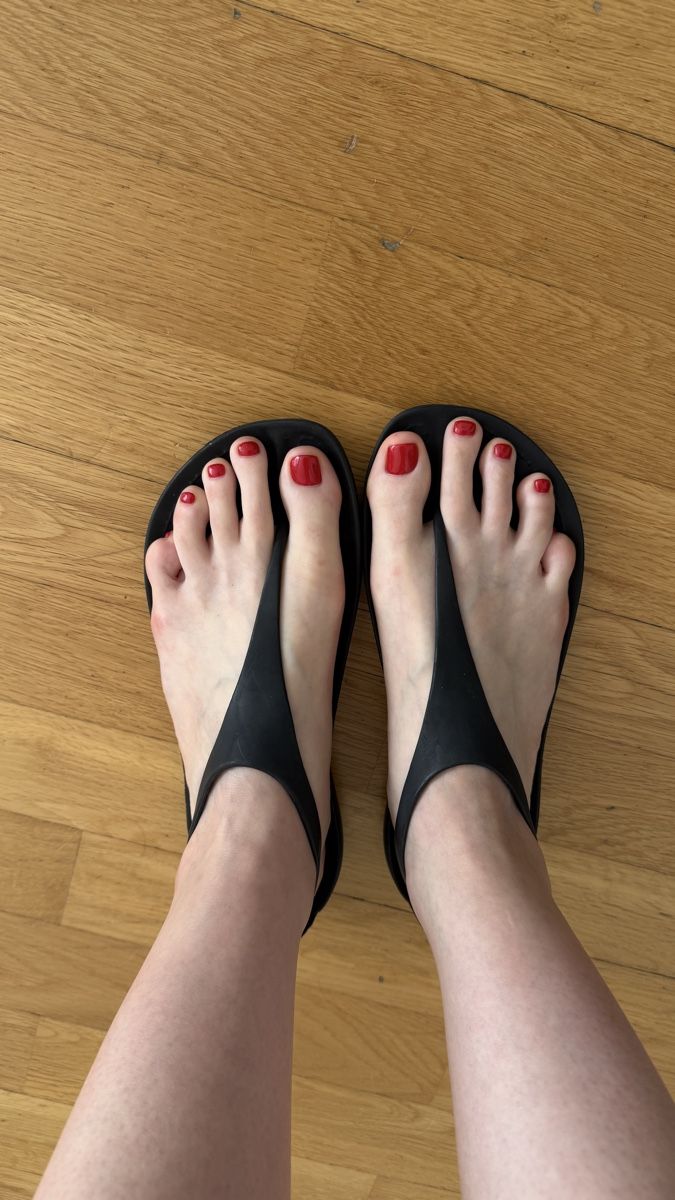 Crocs Scarpe da donna: Crocs rubber sandals, size 40 – Usato da Zürich venduto da ana_782l 2