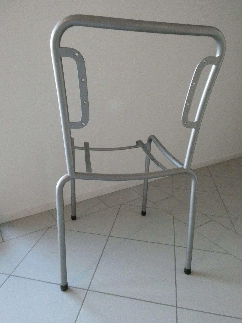Bigla Sedie: 2 alte Gartenstühle, komplett restauriert – Nuovo (secondo la descrizione) da Oberembrach venduto da vir_f26k 2