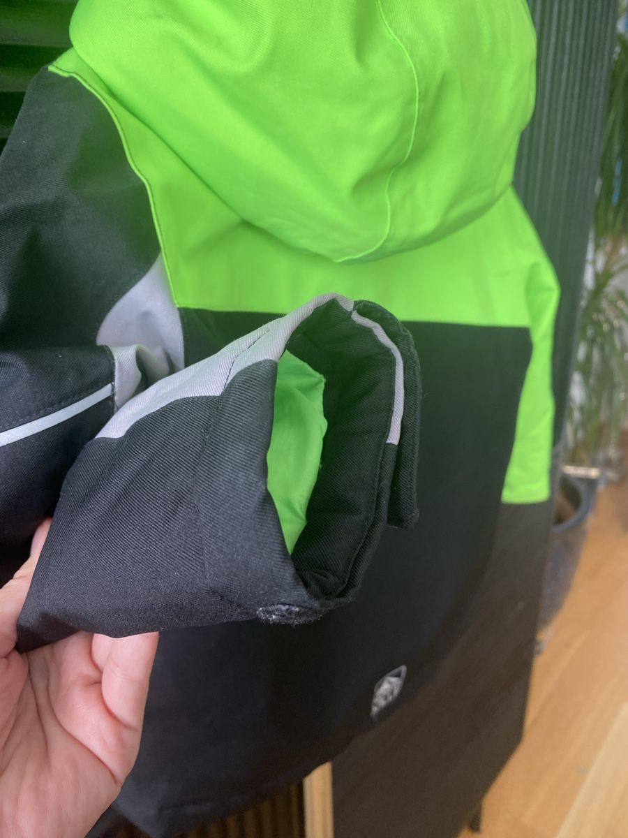 C&A Jacken & Mäntel: Jacket size 98 – Gebraucht aus Blonay von art_7f87 4