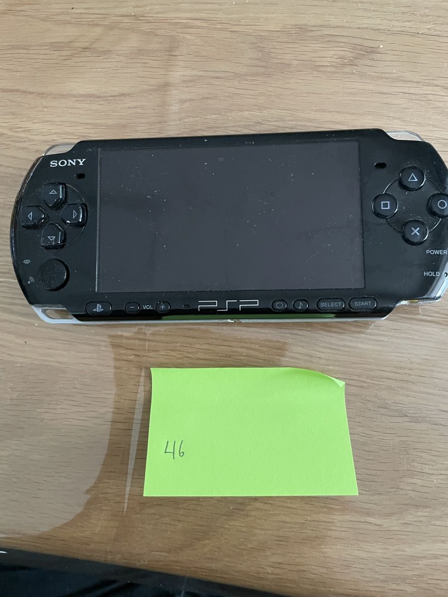 Sony Konsolen: Sony PSP 3004 black – Gebraucht aus Bazenheid von Toni0141