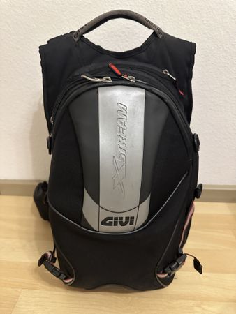 GIVI X.STREAM Motorradrucksack T487 - Top Zustand!