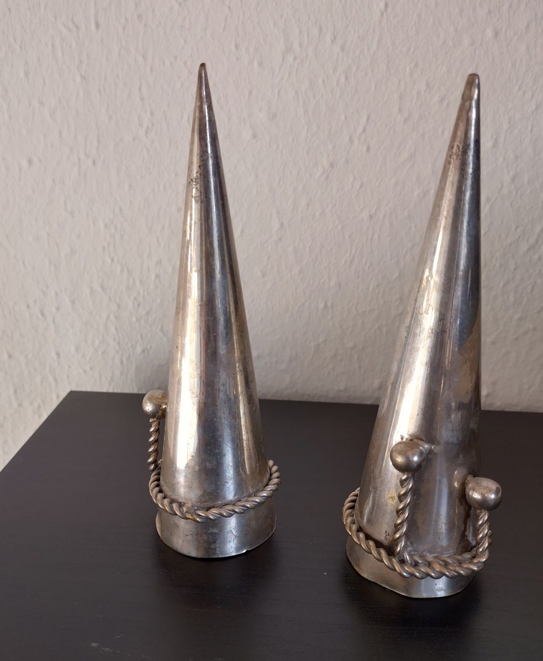 Tutte le decorazioni: DEKOR SILBER HÜTE VERZIERT – Usato da Romanshorn venduto da BoutiqueA 1
