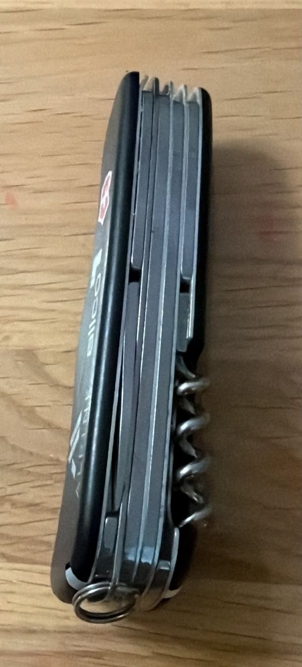 Victorinox Taschenmesser: VICTORINOX SACKMESSER ALPINE ALLCO – Gebraucht aus Zürich von Frei-Occasionen 5