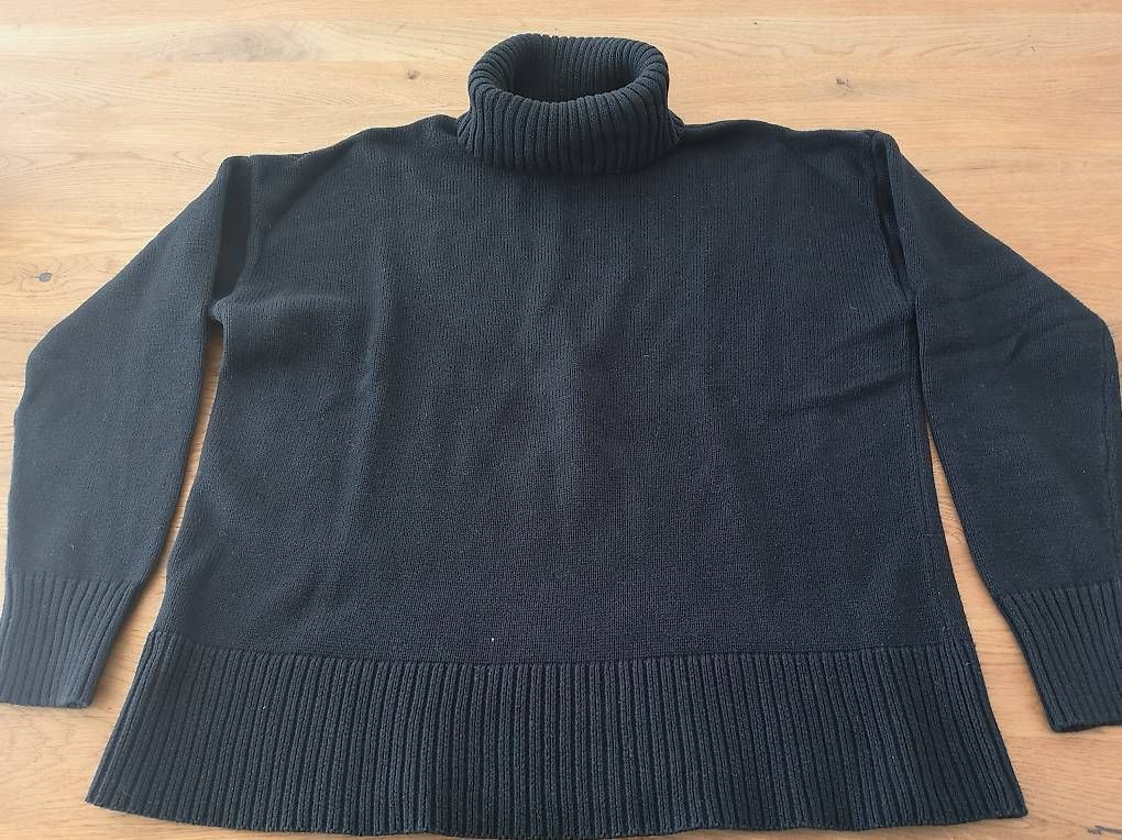 Maglioni & Felpe: div. Winter Pullover je 12.- – Usato da Rothenburg venduto da Priska_70 3