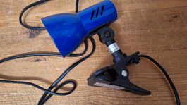 kleine ,blaue Klemmlampe , Vintage