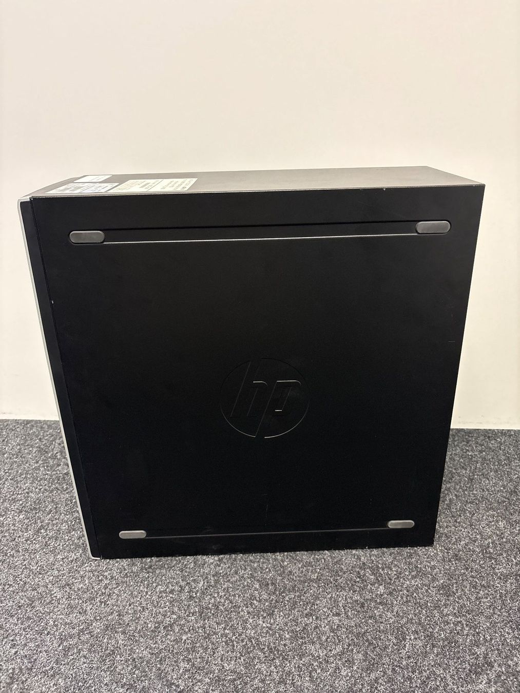 Hewlett Packard PC: HP Compaq 8200 Elite CMT – Usato da Schlieren venduto da 2nd-Life 1