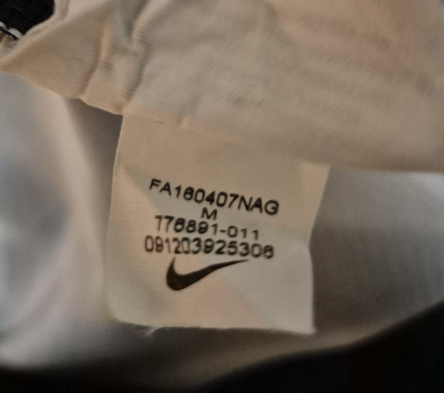 Nike Canottiere & Pantaloni: Nike 16/17 Inter Mailand Trikot Grösse M – Usato da St. Gallen venduto da CaliSunshine 6