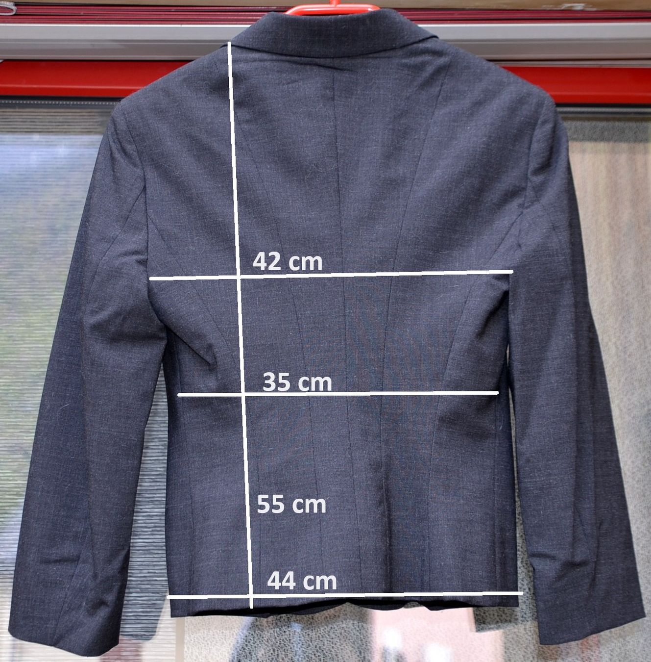 Moschino Giacche: Moschino Blazer / veste  .M – Usato da Collonges venduto da arashee 4