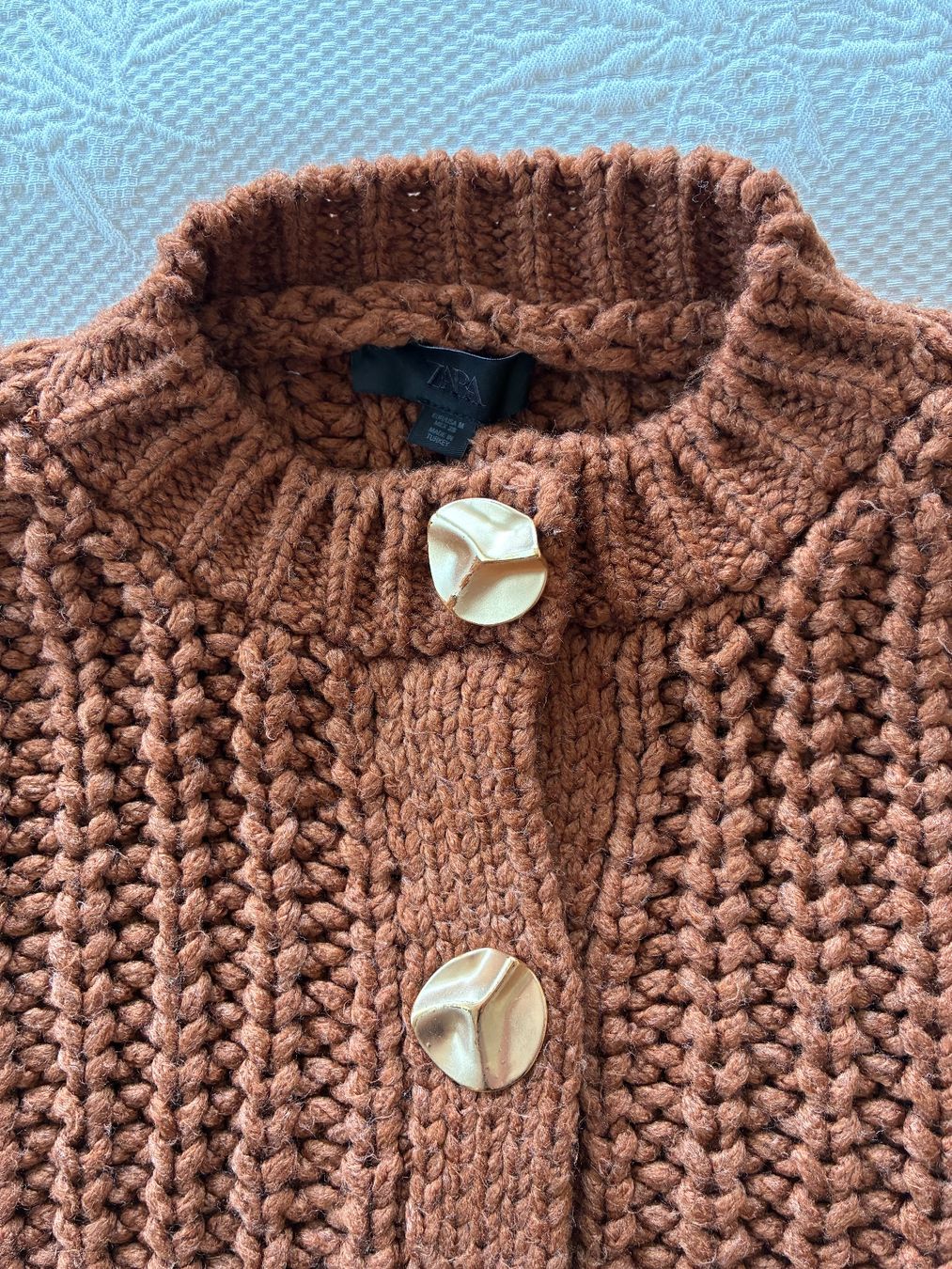 Zara Giacche: Coole Zara Strickjacke cropped gr. M – Usato da Amriswil venduto da Fisch79 1
