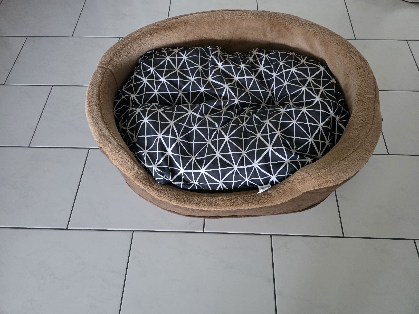 Cucce & Letti: Hundebett  – Usato da Twann venduto da kev_b6tb