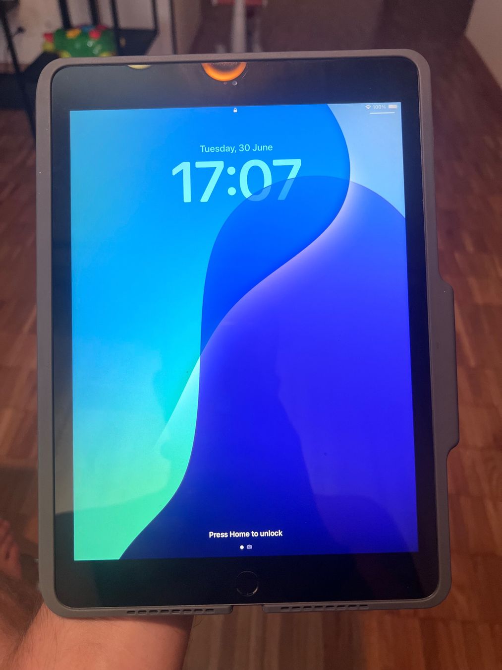 Apple Tablet PC: Apple Ipad 7 – Usato da Wädenswil venduto da dai_2bcv 4