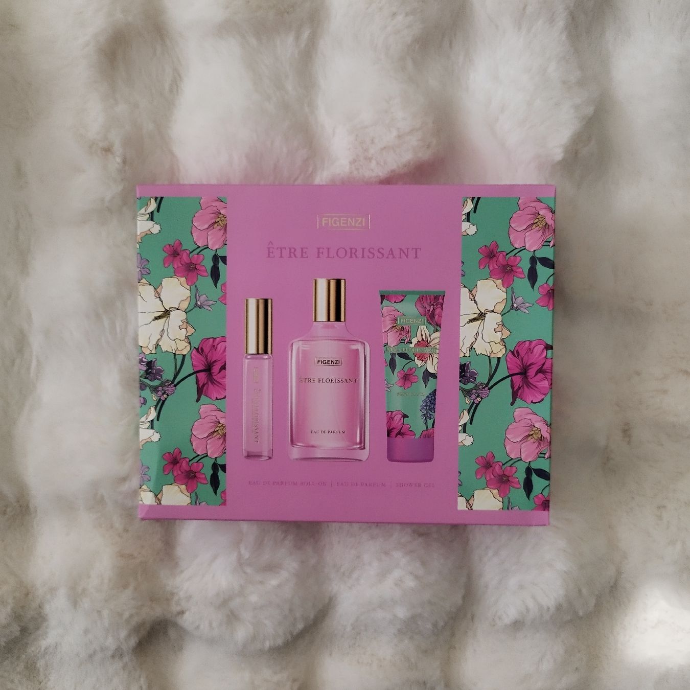 Profumi & Eau de Toilette: Coffret Cadeau Floral Neuf – Nuovo e nell'imballaggio originale da Le Lignon venduto da gentleman.in.geneva 2