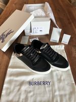 Burberry Low Top Sneakers EU42