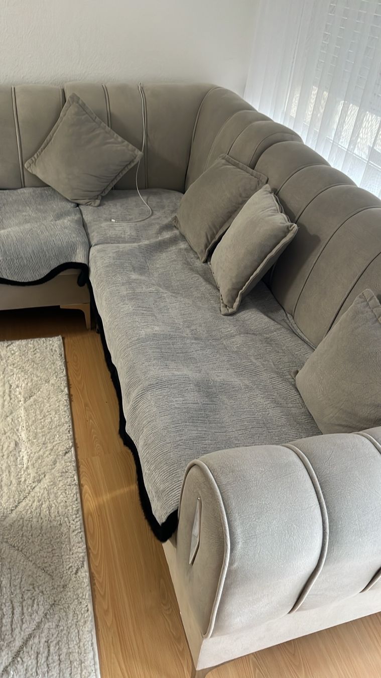 Divani: Sofa zu verkaufen – Nuovo (secondo la descrizione) da Hägendorf venduto da Rejanbe