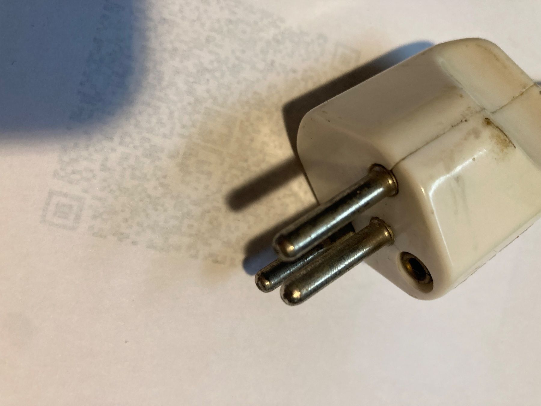 Spine: Stecker 230 V T14 mit Kabelschwanz – Usato da Wittnau venduto da Banton1