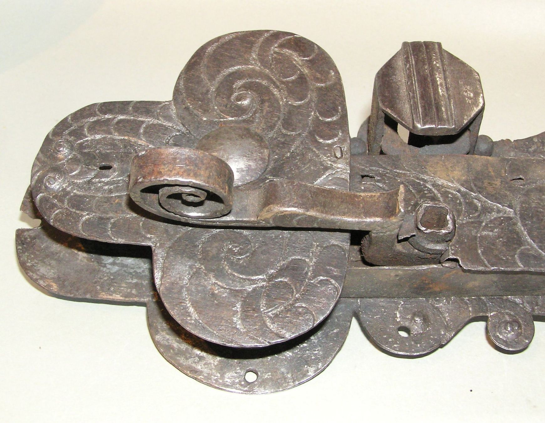 Cadenas: Antikes Türschloss geschmiedet – D'occasion à Grenchen par Antique-hunter 1
