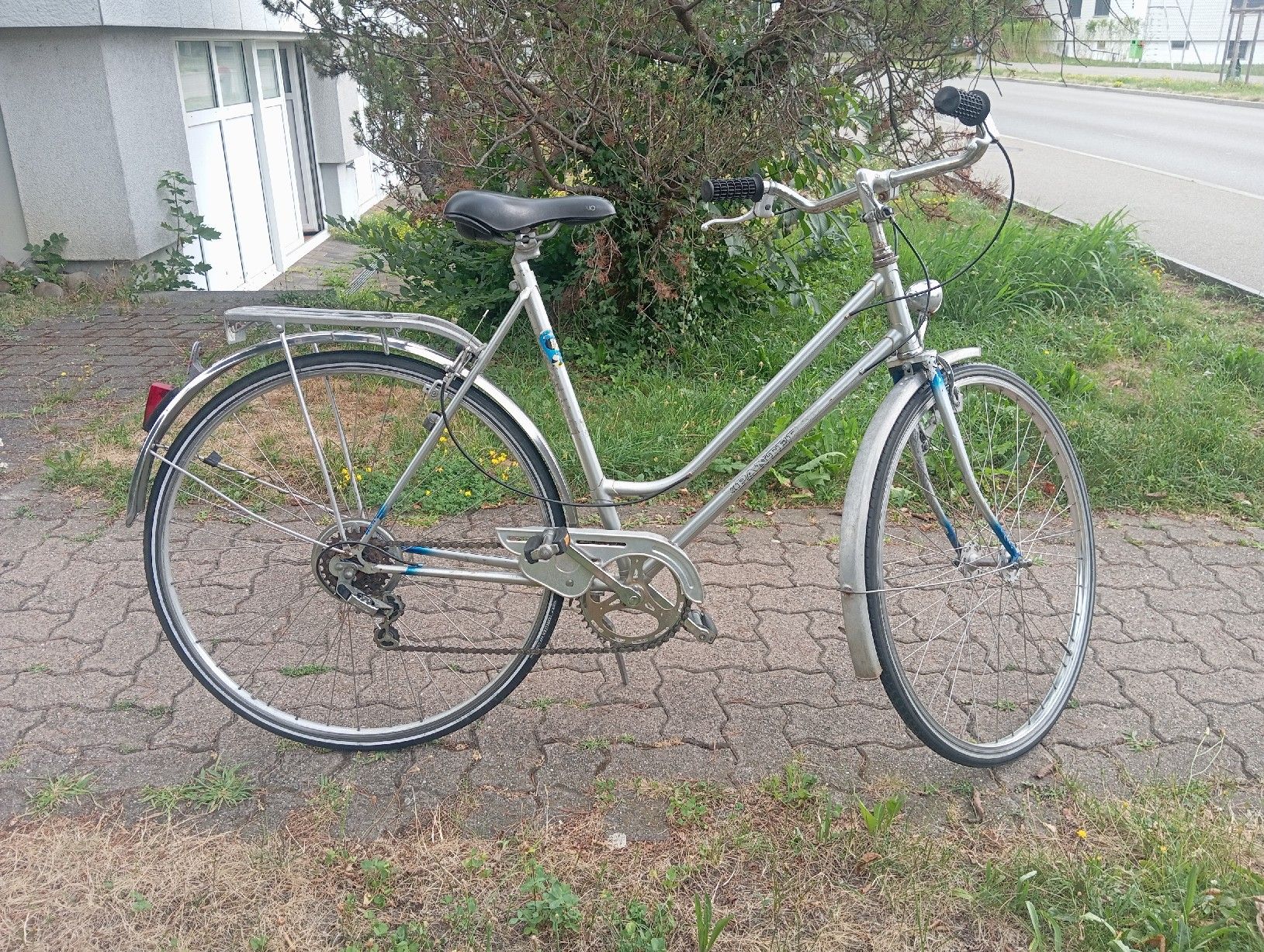 Vélos: Vintage Bicycle Silver Used Condition – D'occasion à Dübendorf par VAS80 1