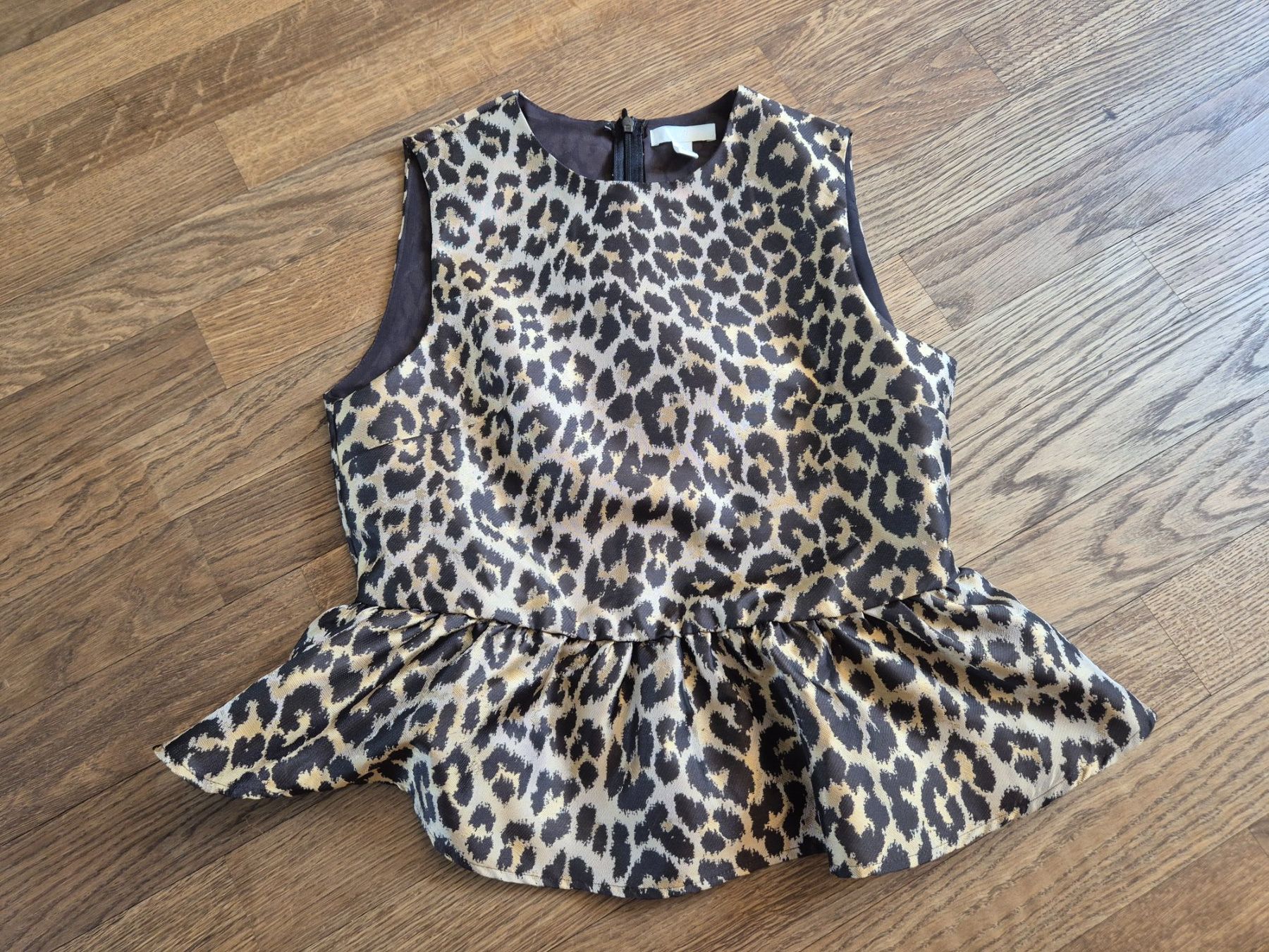 H&M Top: NEW H&M leopard peplum top size 36 – Usato da Zürich venduto da monadiederich