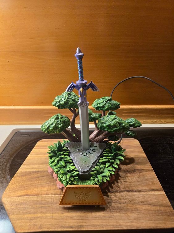The Legend of Zelda - Master Sword - Resin Statur mit LED (Gebraucht ...