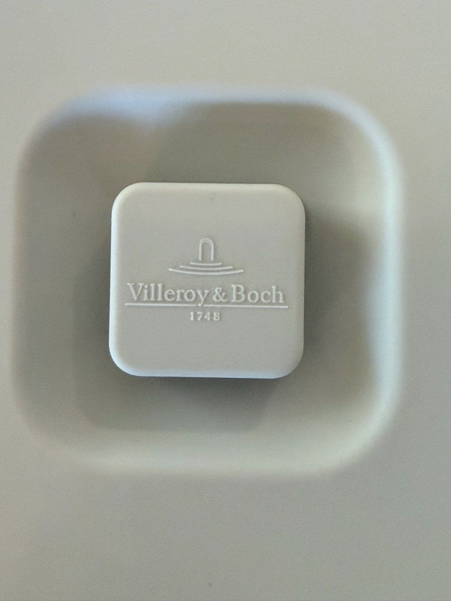 Villeroy & Boch Set di piatti: Villeroy & Boch Schüssel mit Deckel hellgrau – Nuovo (secondo la descrizione) da Erlenbach ZH venduto da topchick 3