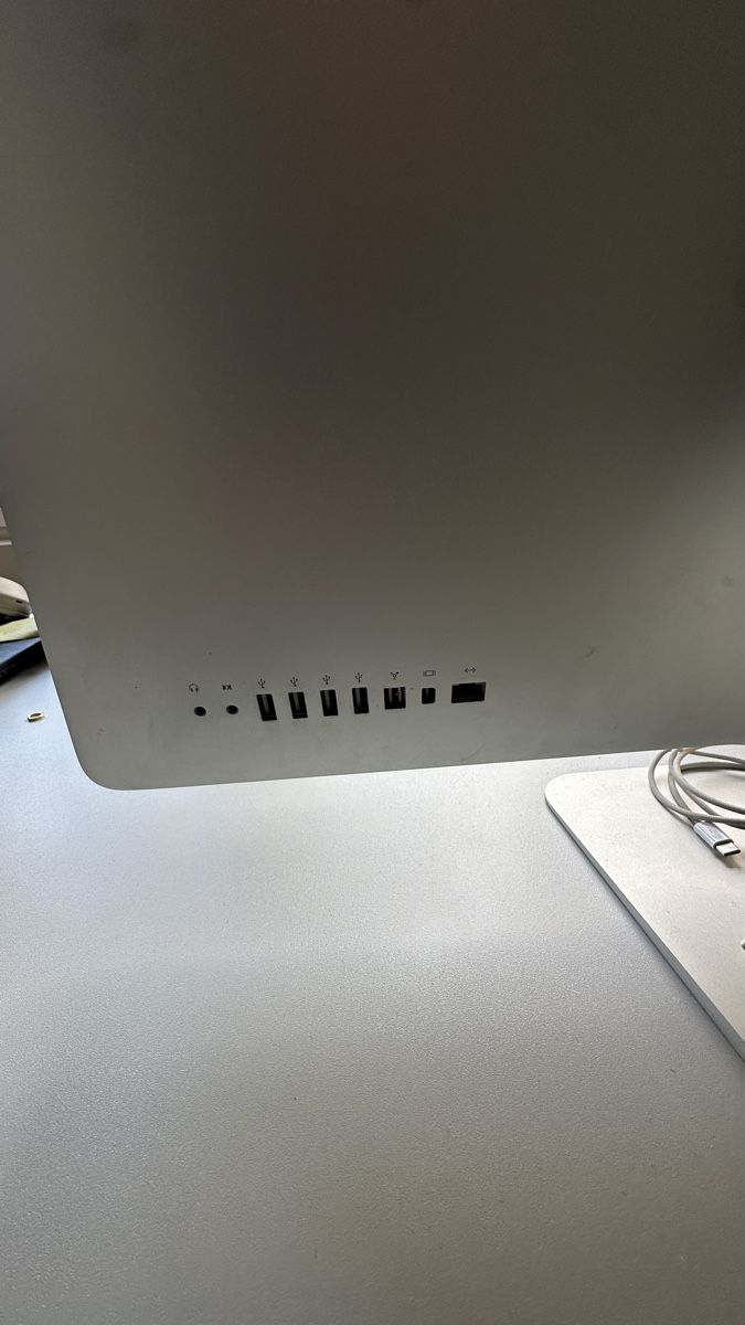 Apple PCs: Apple iMac 27 inch, Good Condition! – Gebraucht aus Zürich von  2