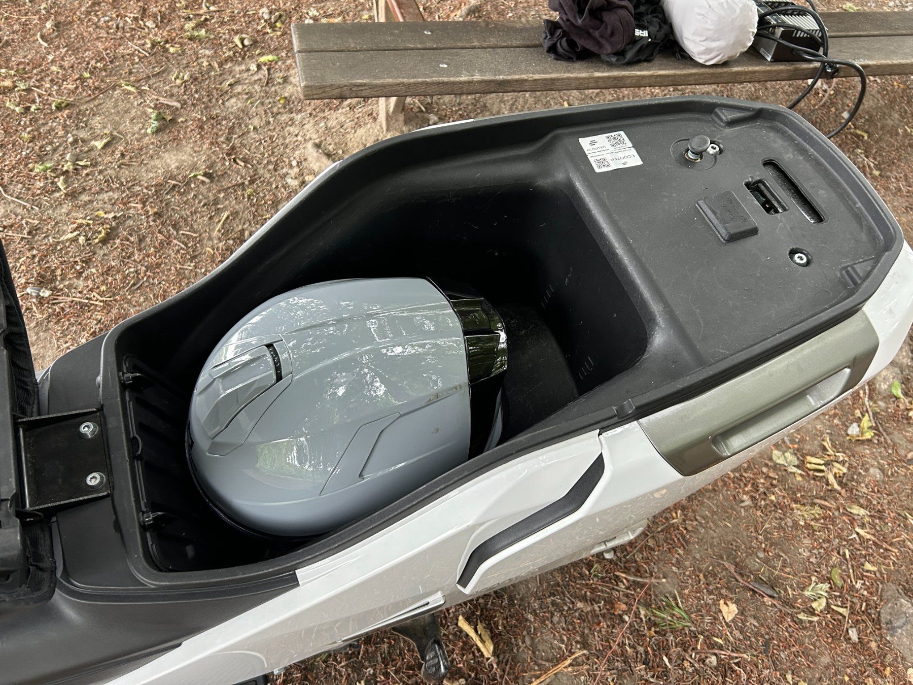Scooter: Elektroroller Weiss, Marke/Modell: Ecooter E5, occasion – Usato da Utzigen venduto da Stephan_Cs 5