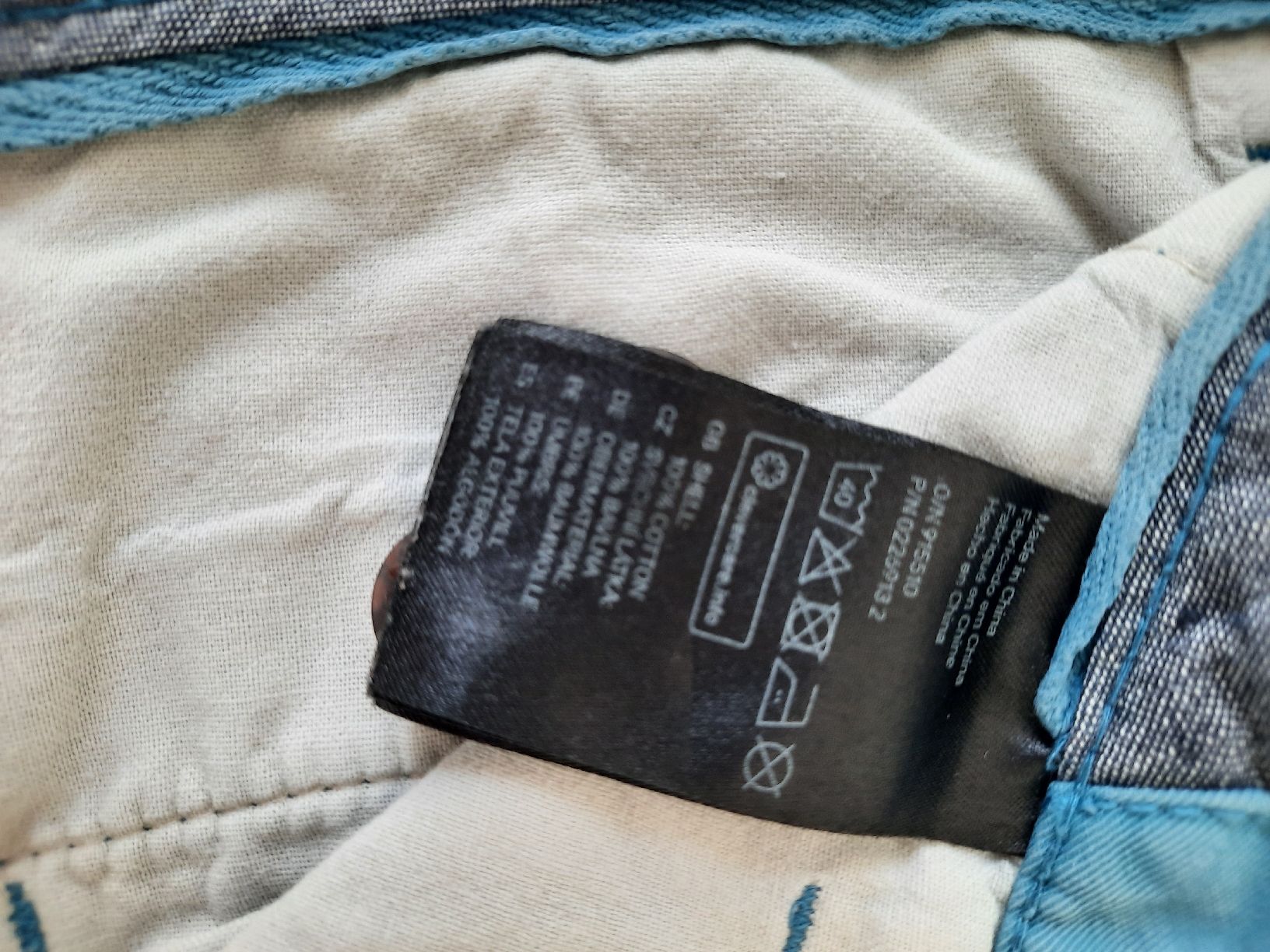 H&M Hosen: kurze Hose H&M – Gebraucht aus Bern von and_767w 4