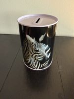 Spardose aus Metall