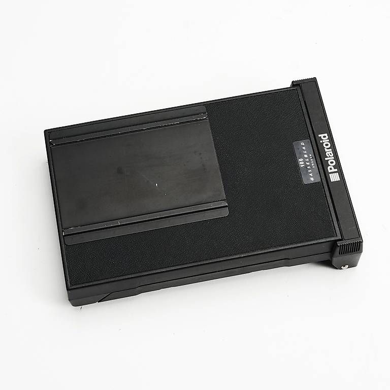 Hasselblad Appareil photo: Hasselblad dos Polaroid 100 – D'occasion à La Chaux-de-Fonds par Holga120 1