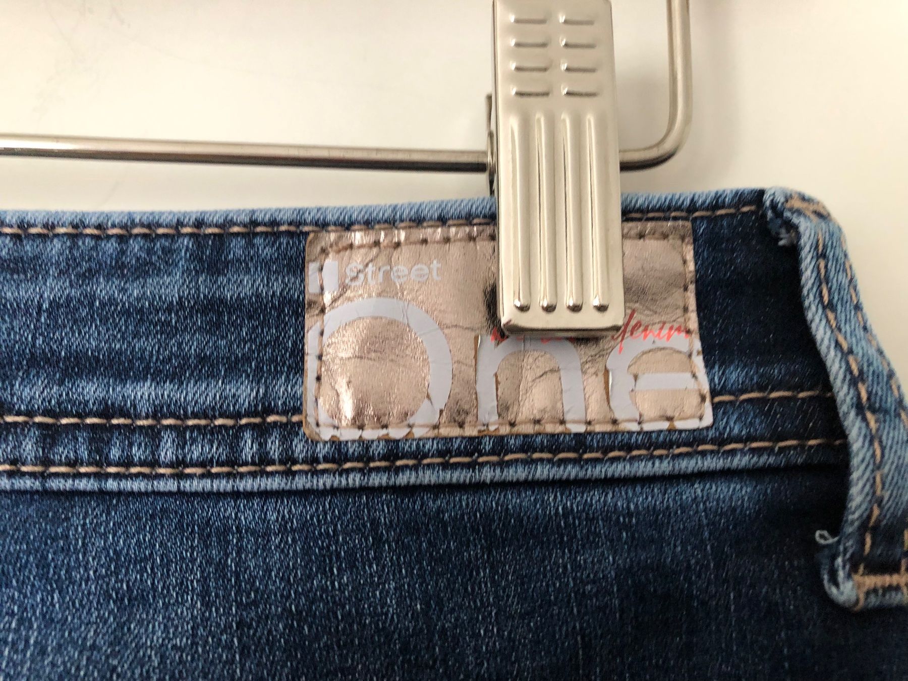 Jeans: Jeans – D'occasion à Arlesheim par leyRum4.5 4