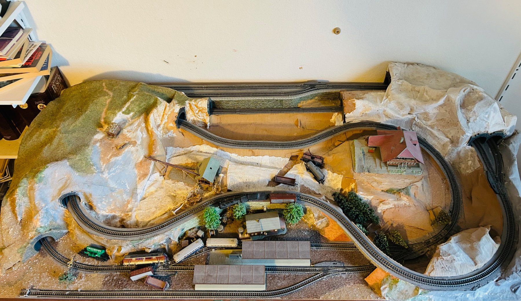 Modelleisenbahnen: Modelleisenbahn vintage – Gebraucht aus Binningen von  3