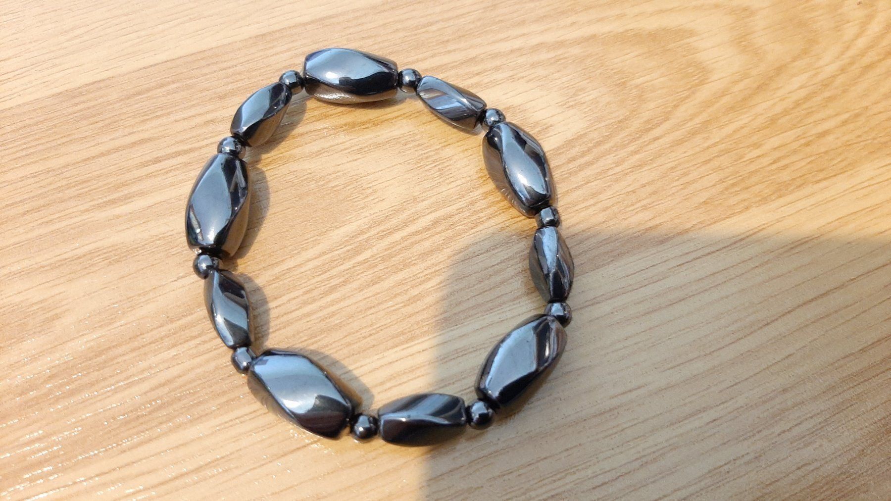 Armbänder & -reifen: Bracelet hématite – Gebraucht aus Pully von bro_n52j 5