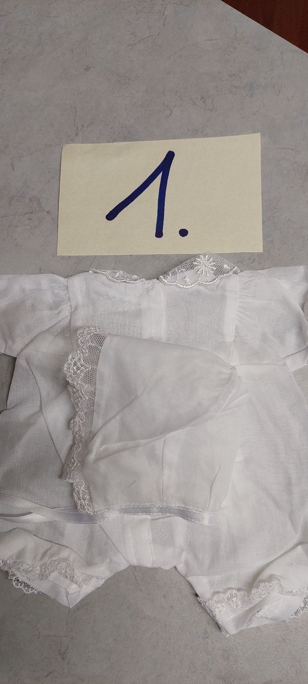 Bambole: neues ungebrauchtes Puppenkleid mit Käppli – Nuovo (secondo la descrizione) da Muri AG venduto da nindo1 9