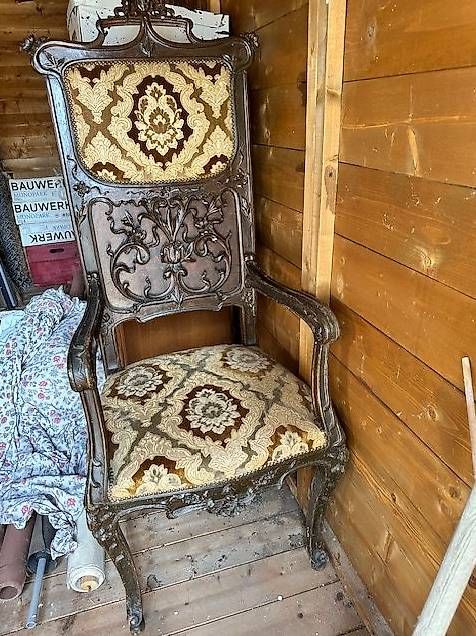 Poltrone: Trono stile Luigi XV – Usato da Balerna venduto da lau_dnx9