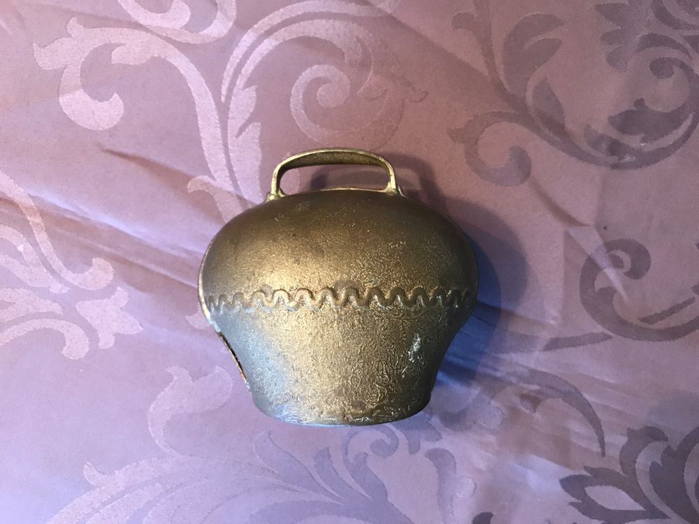 Campanacci mucche: Glocke ohne Band – Usato da Seengen venduto da Saphiraleuchte 1