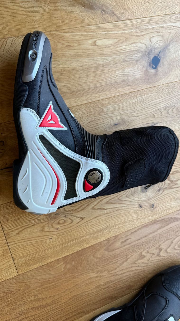 Dainese Scarpe da uomo: Motorradstiefel – Usato da Neudorf venduto da Condor1 2