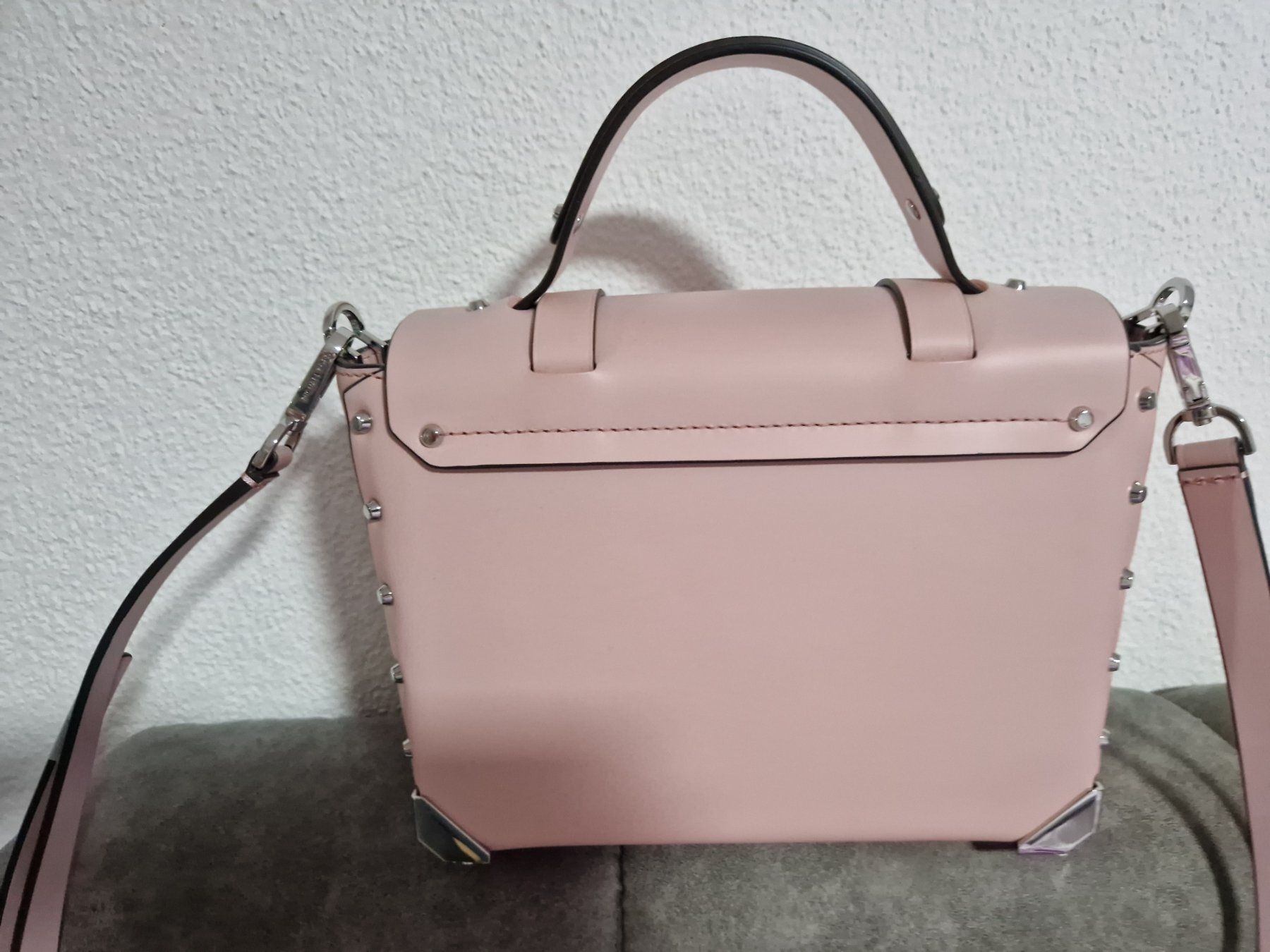 Michael Kors Taschen für Damen: Michael Kors Tasche – Neu (gemäss Beschreibung) aus Kefikon TG von Livline 2