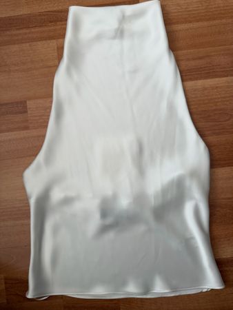 Zara Satin-Haltertop – Weiss, Grösse M