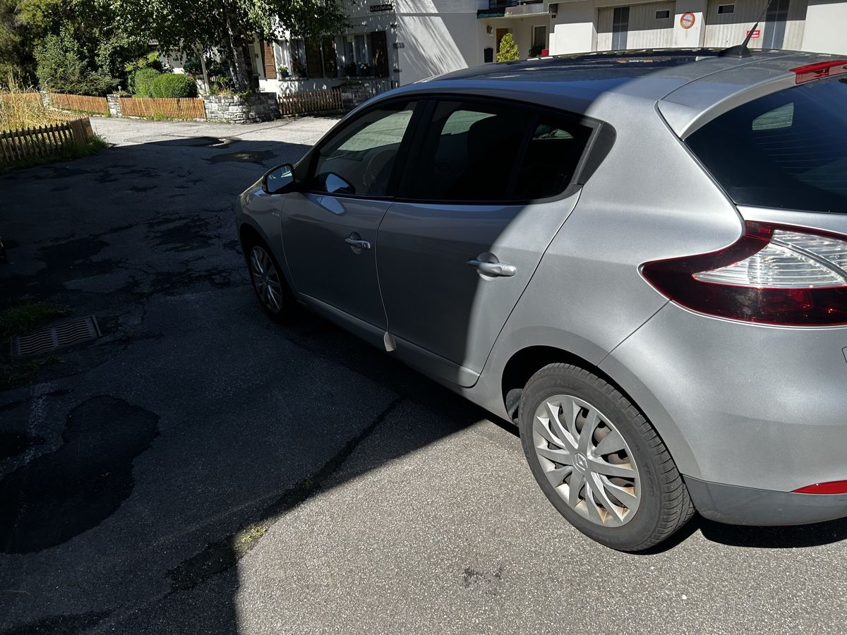 Renault Autos: Renault Megane 1.2 130 – Gebraucht aus Adelboden von kusi1993 4
