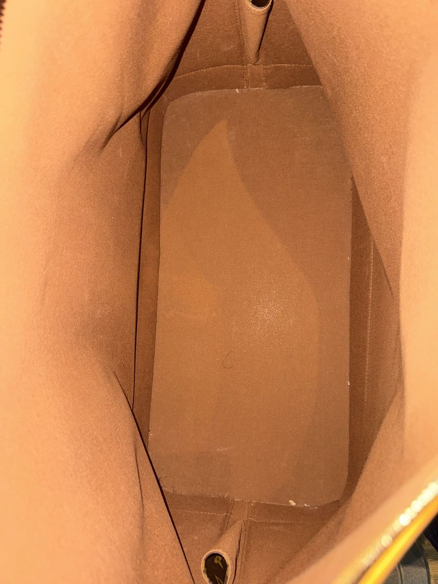 Louis Vuitton Sacs: Louis Vuitton Reisetasche – D'occasion à Reiden par ram_w7hf 9