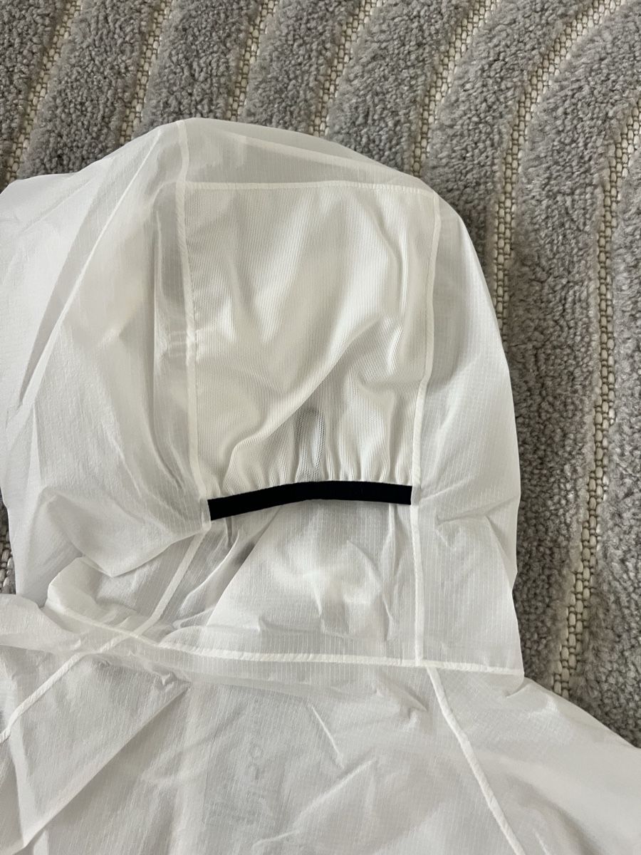 Jacken: On Windjacke – Neu und originalverpackt aus Zürich von caro.ha. 5