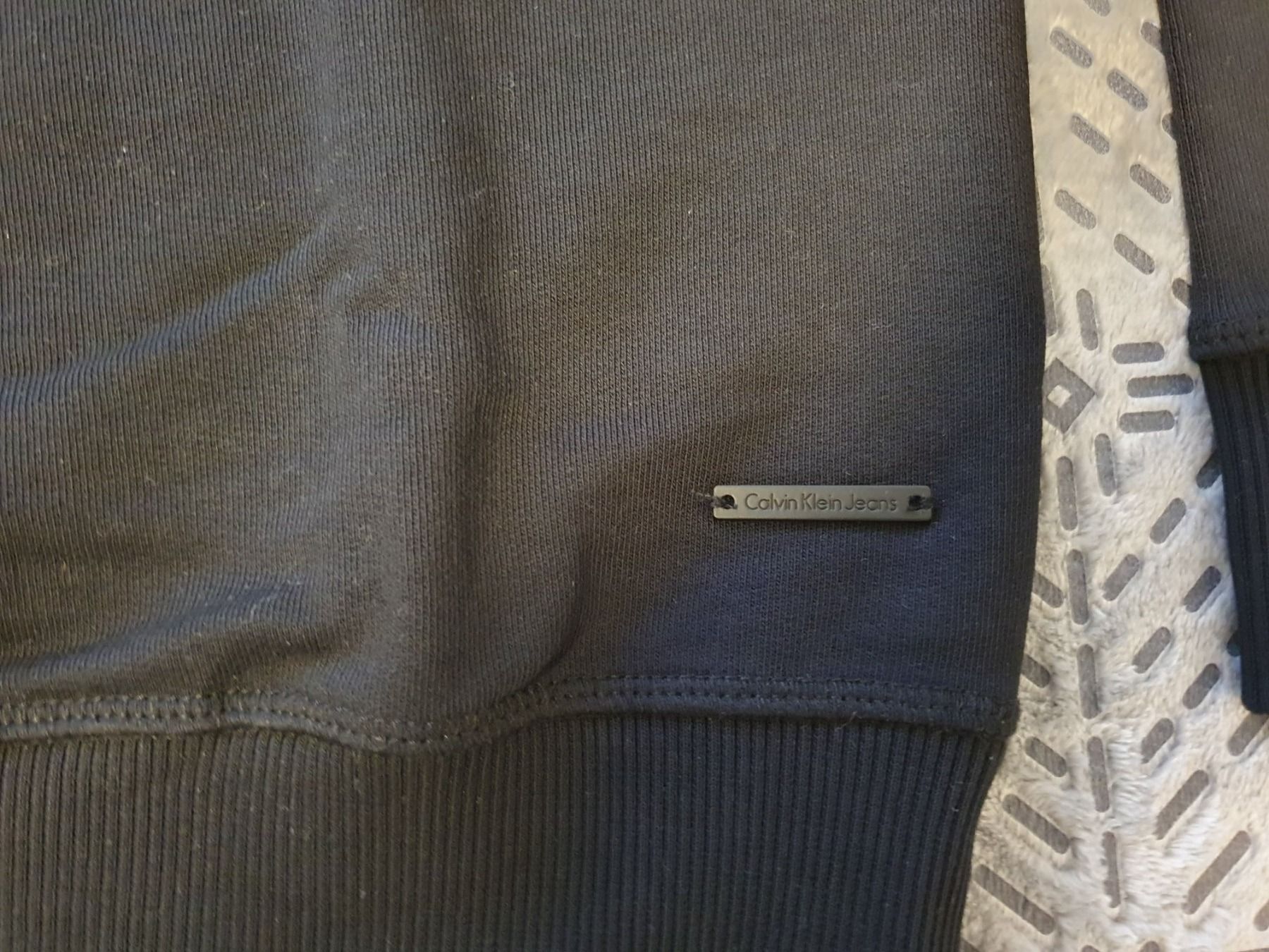 Calvin Klein Maglioni & Felpe: Calvin Klein Pullover / Sweatshirt Gr. S Neu – Nuovo (secondo la descrizione) da Kreuzlingen venduto da RahMal 2