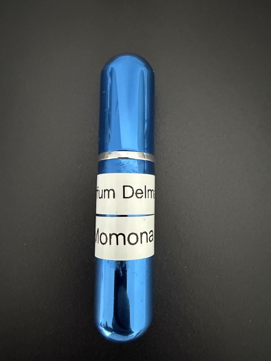 Profumi & Eau de Toilette: Parfum Delmar Momona 10ml Zerstäuber – Nuovo (secondo la descrizione) da Waltenschwil venduto da kneda