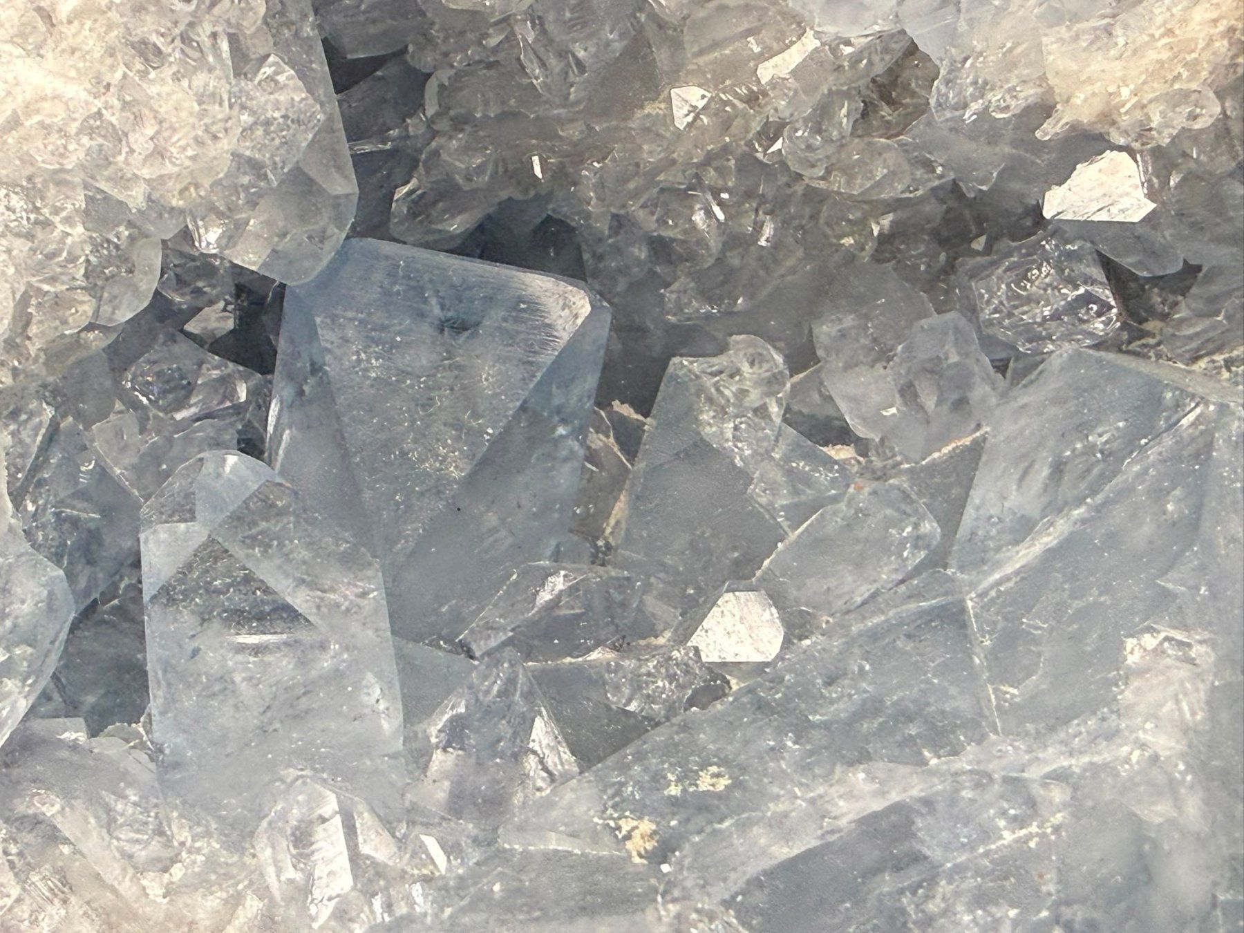 Minerali & Pietre curative: Coelestin – Usato da Schinznach Bad venduto da Demerald 2