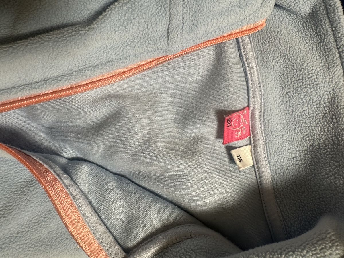 Giacche & Cappotti: Faserpelz Jacke Grösse 116 – Usato da Busswil venduto da billib 2
